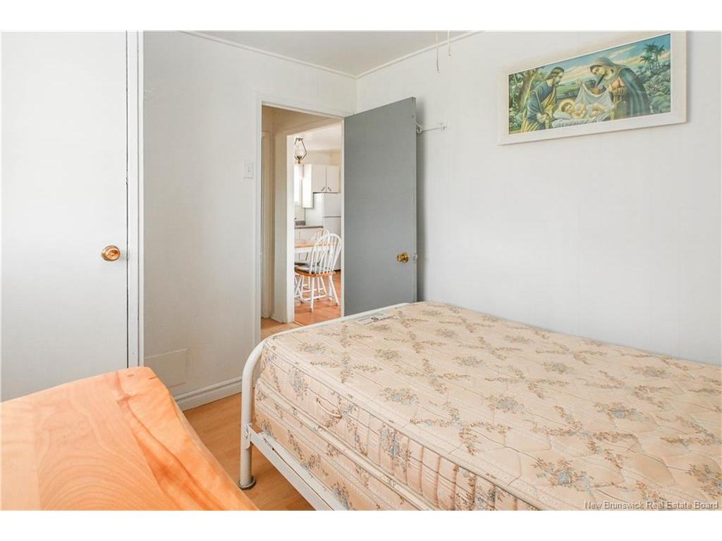 









38


Forbes

LANE,
Pointe-Alexandre,




NB
E8T 1H9

