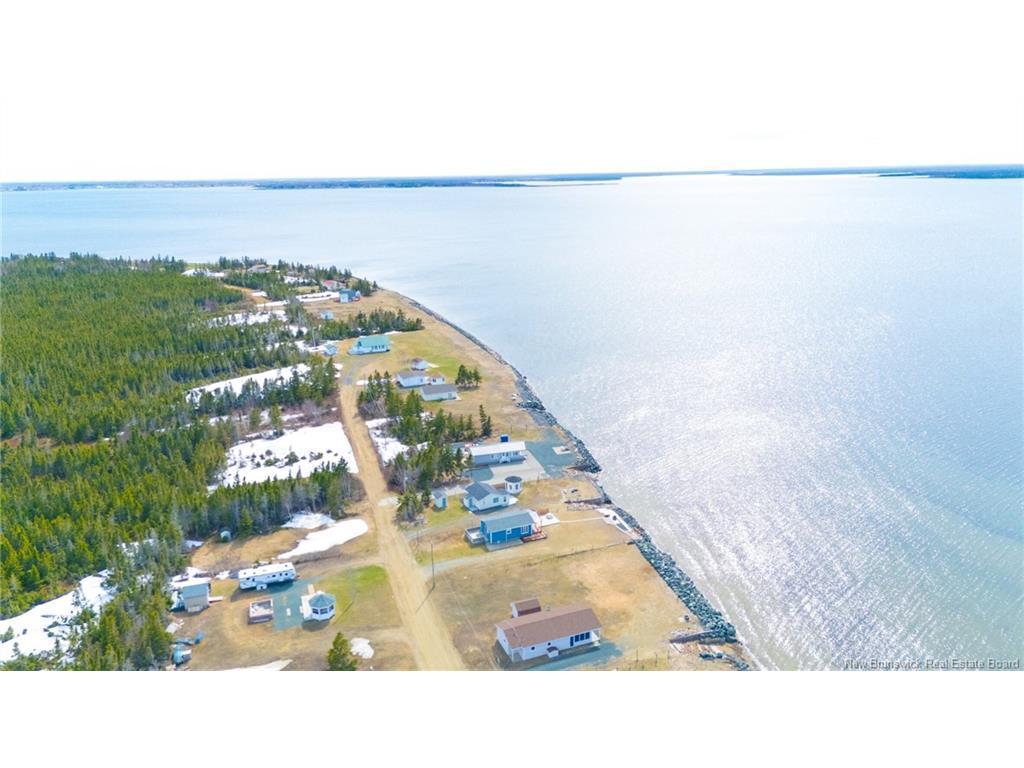 









38


Forbes

LANE,
Pointe-Alexandre,




NB
E8T 1H9

