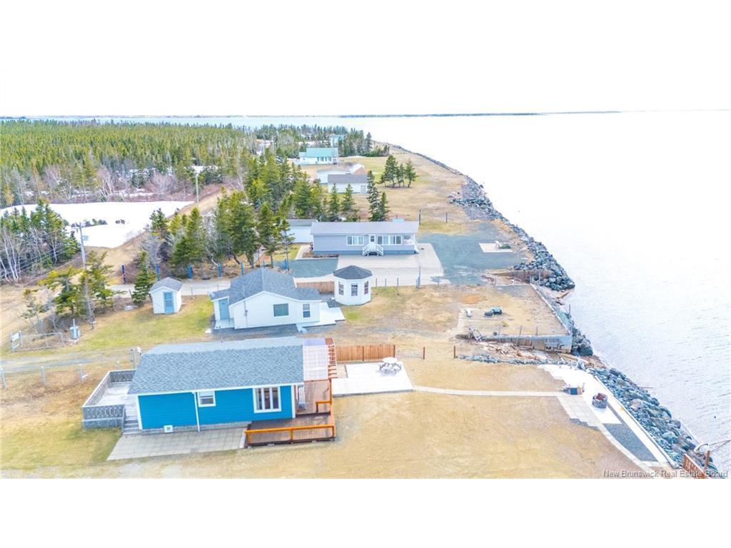 









38


Forbes

LANE,
Pointe-Alexandre,




NB
E8T 1H9

