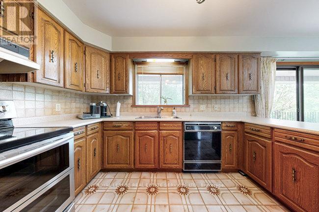 












2946 WESTON ROAD

,
Toronto,




Ontario
M9M2S7

