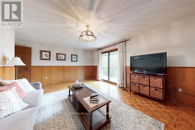 












2946 WESTON ROAD

,
Toronto,




Ontario
M9M2S7

