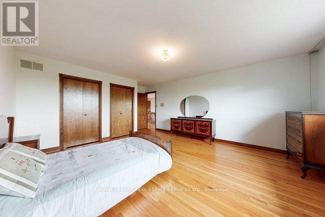 












2946 WESTON ROAD

,
Toronto,




Ontario
M9M2S7

