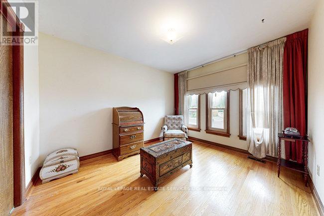 












2946 WESTON ROAD

,
Toronto,




Ontario
M9M2S7

