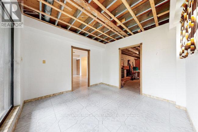 












2946 WESTON ROAD

,
Toronto,




Ontario
M9M2S7

