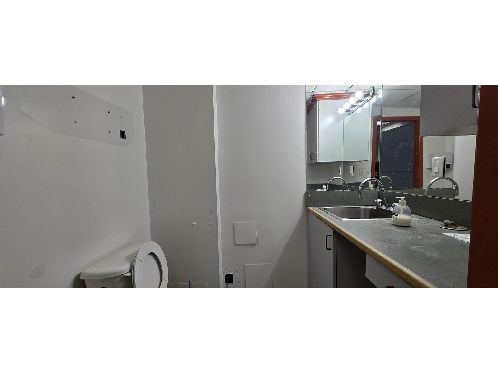 












12983 80 AVENUE

,
Surrey,




British Columbia
V3W3B1


