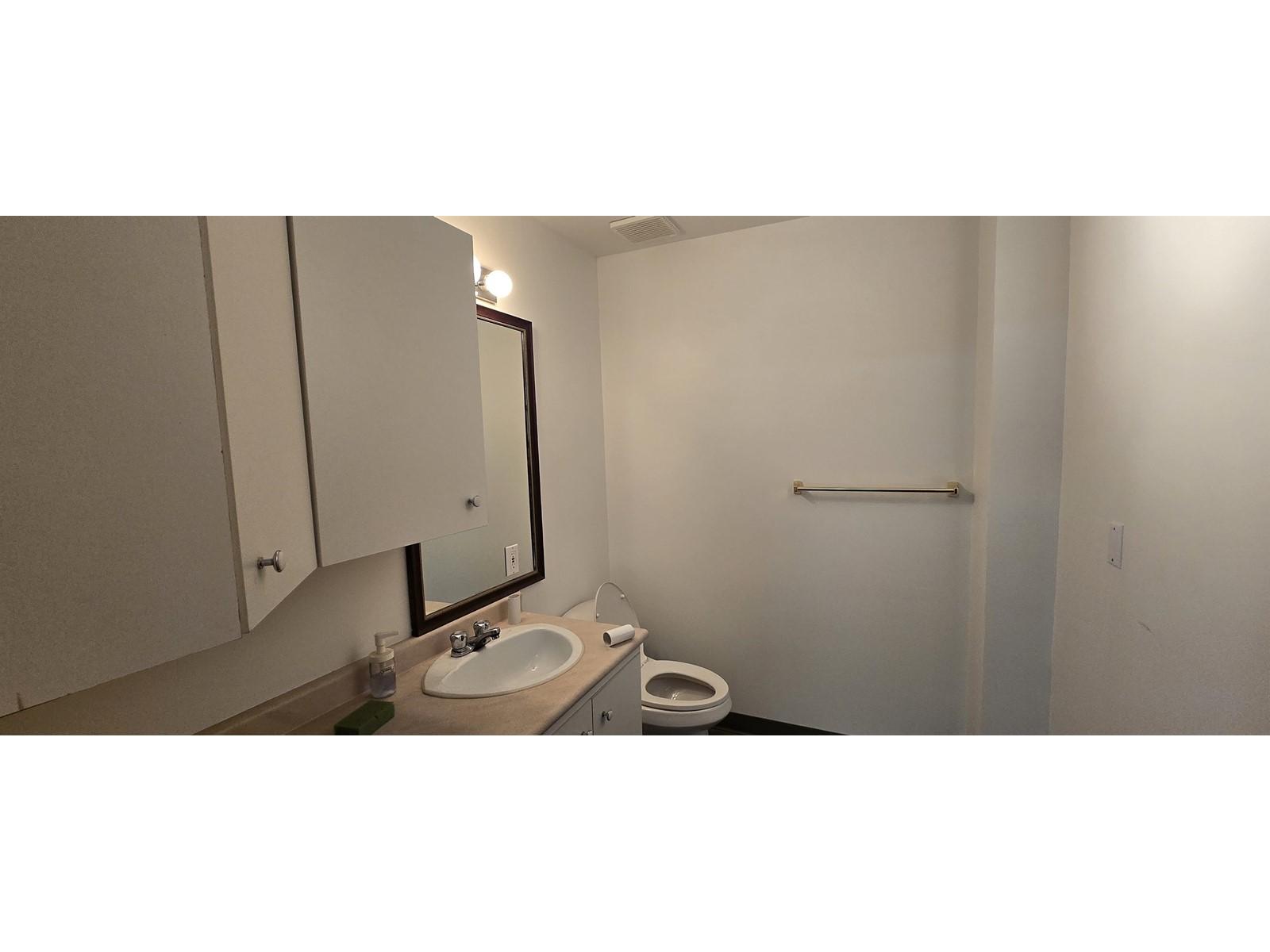 












12983 80 AVENUE

,
Surrey,




British Columbia
V3W3B1


