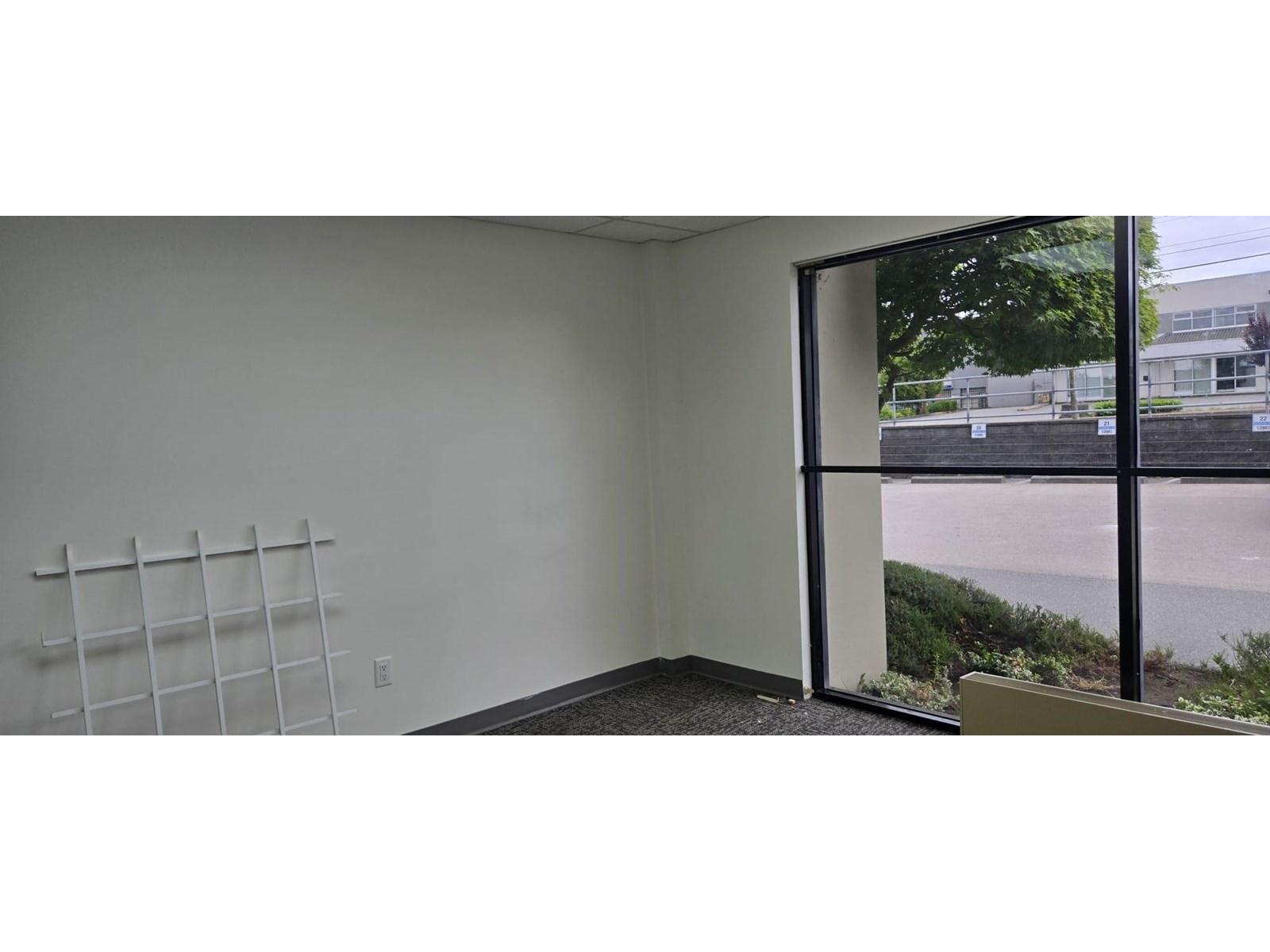 












12983 80 AVENUE

,
Surrey,




British Columbia
V3W3B1

