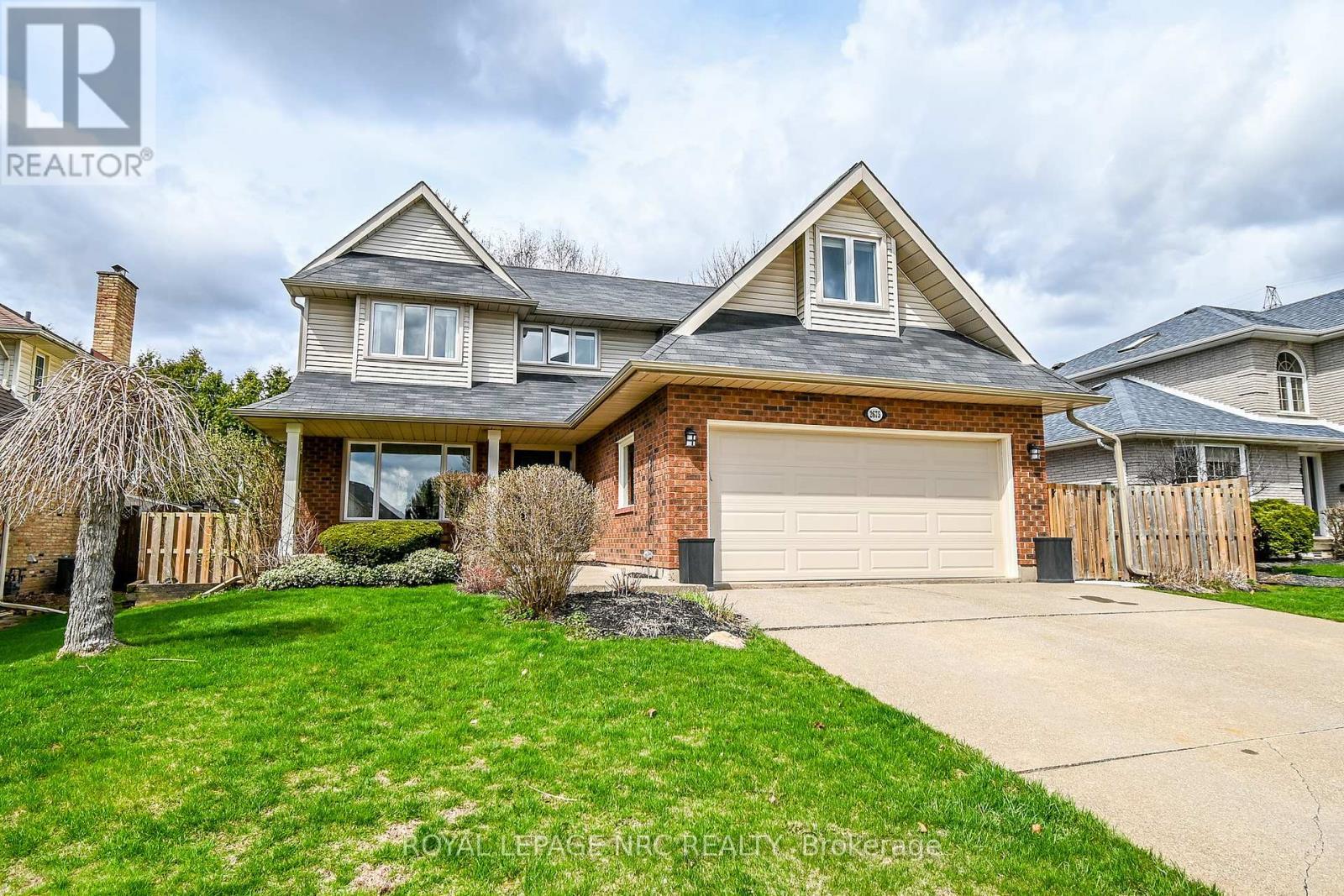 












2675 MOUNTAINCREST AVENUE

,
Niagara Falls (Church's Lane),




Ontario
L2J4H8

