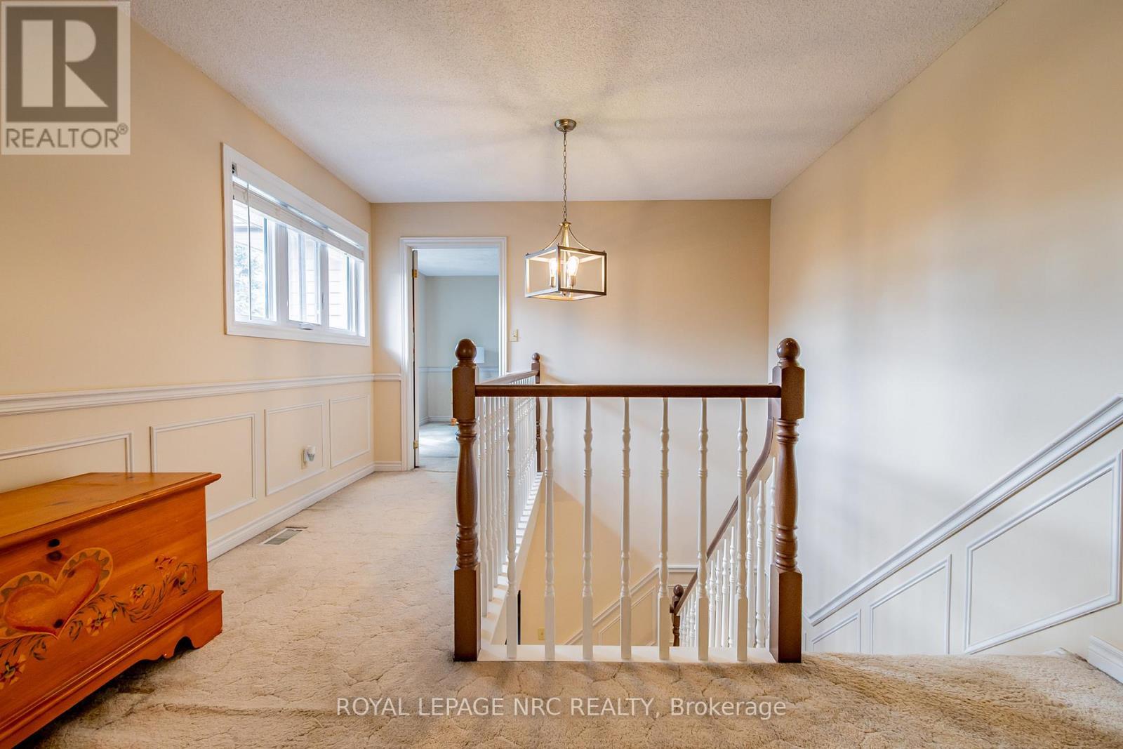 












2675 MOUNTAINCREST AVENUE

,
Niagara Falls (Church's Lane),




Ontario
L2J4H8

