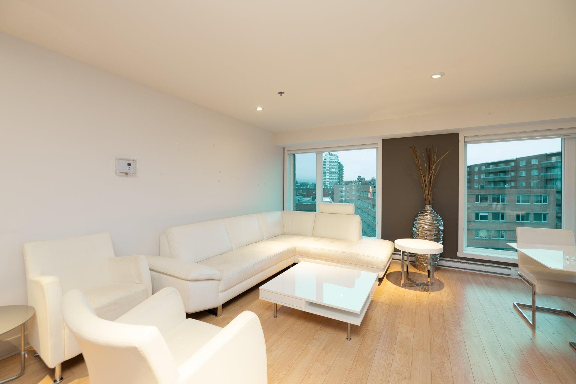 









3300


Boul. Cavendish

, 603,
Montréal (Côte-des-Neiges/Notre-Dame-de-Grâce),




QC
H4B2M8

