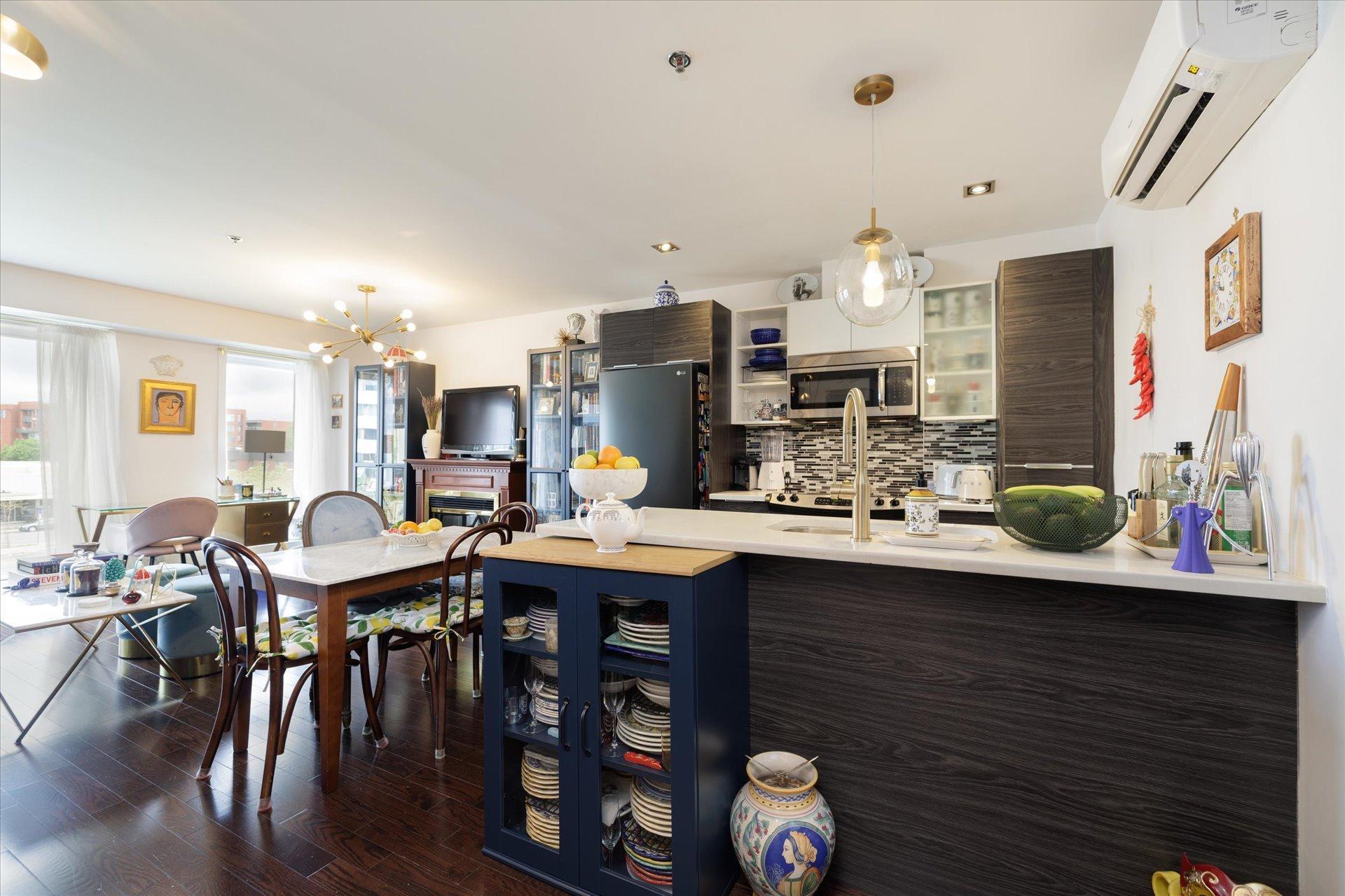 









3300


Boul. Cavendish

, 603,
Montréal (Côte-des-Neiges/Notre-Dame-de-Grâce),




QC
H4B2M8

