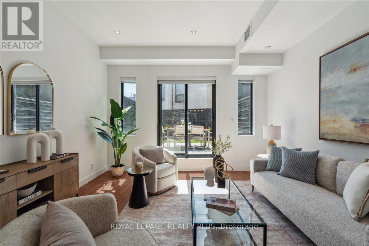 












2B PERCY STREET

,
Toronto,




Ontario
M5A3M8

