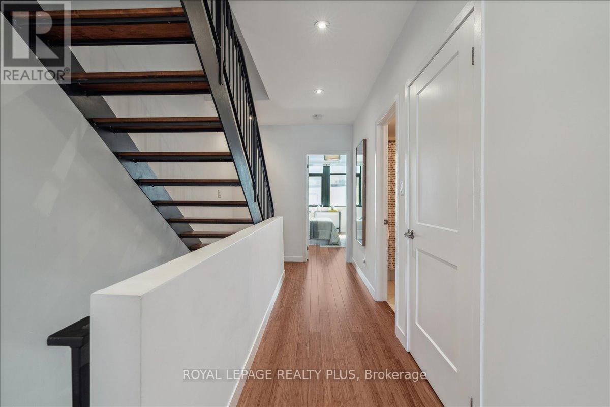 












2B PERCY STREET

,
Toronto,




Ontario
M5A3M8

