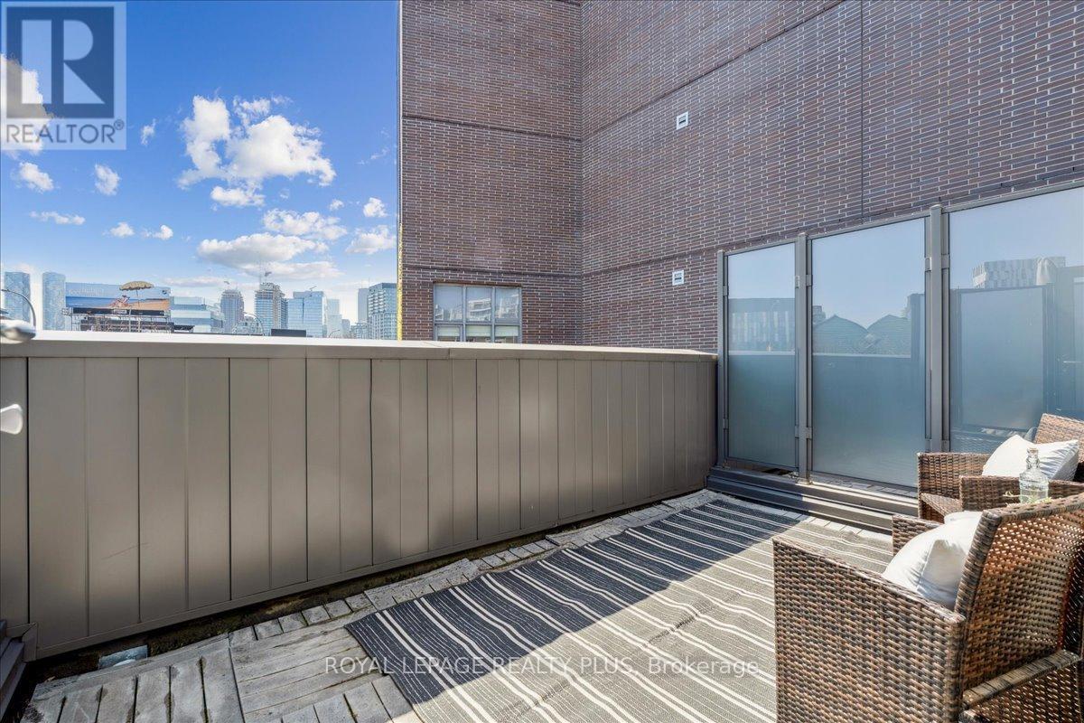 












2B PERCY STREET

,
Toronto,




Ontario
M5A3M8

