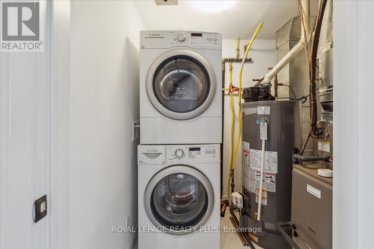 












2B PERCY STREET

,
Toronto,




Ontario
M5A3M8

