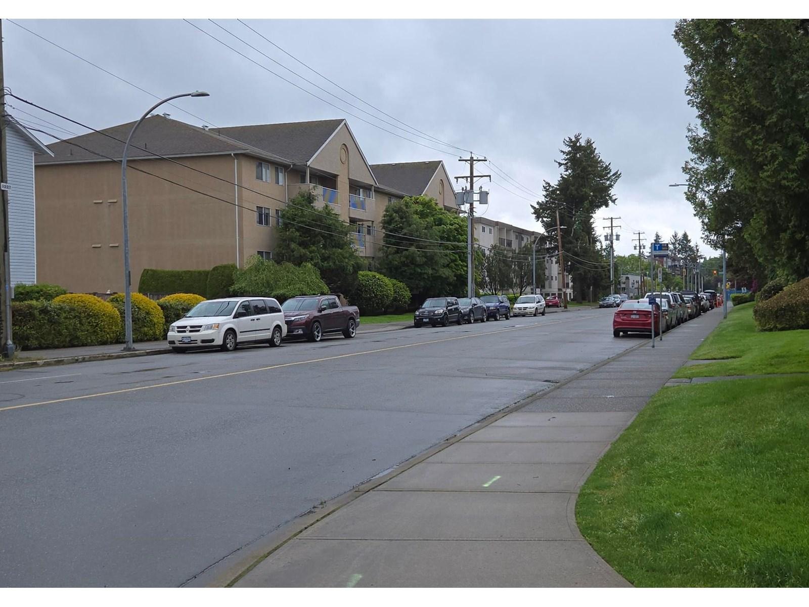












20801 56 AVENUE

,
Langley,




British Columbia
V3A3Z3

