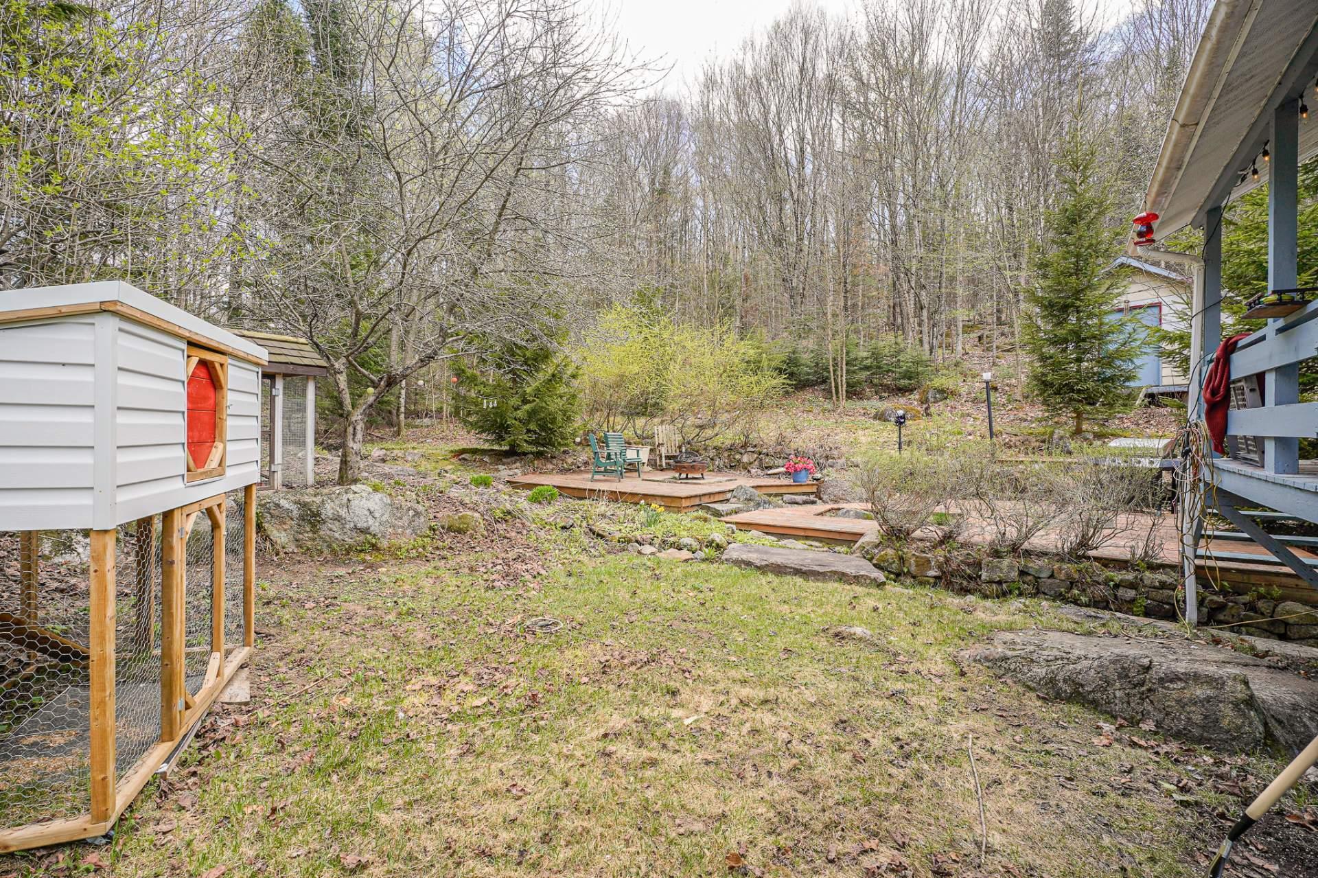









240


Ch. Laporte

,
Saint-Adolphe-d'Howard,




QC
J0T2B0

