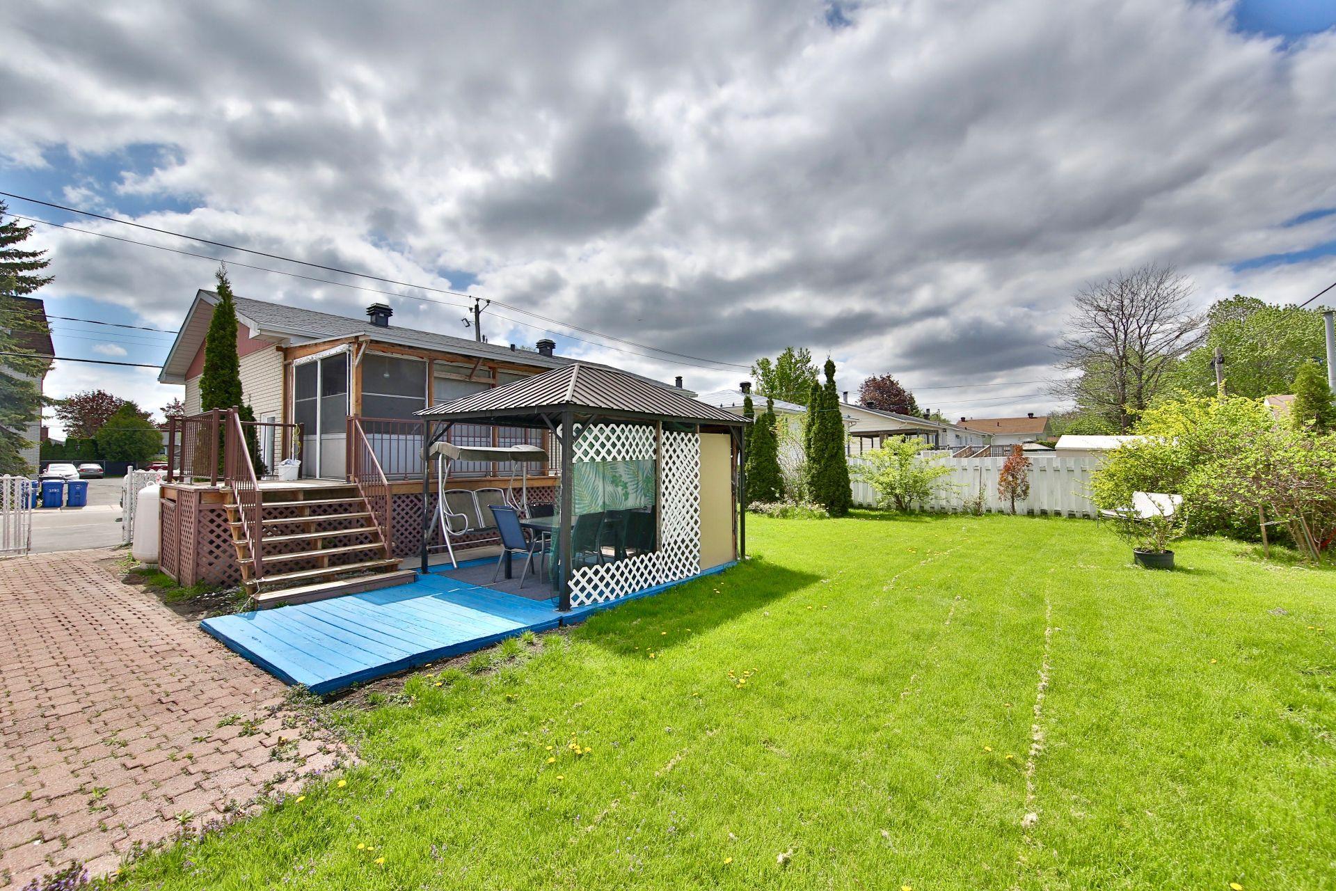 









3790


Rue Rocheleau

,
Longueuil (Saint-Hubert),




QC
J3Y4T9

