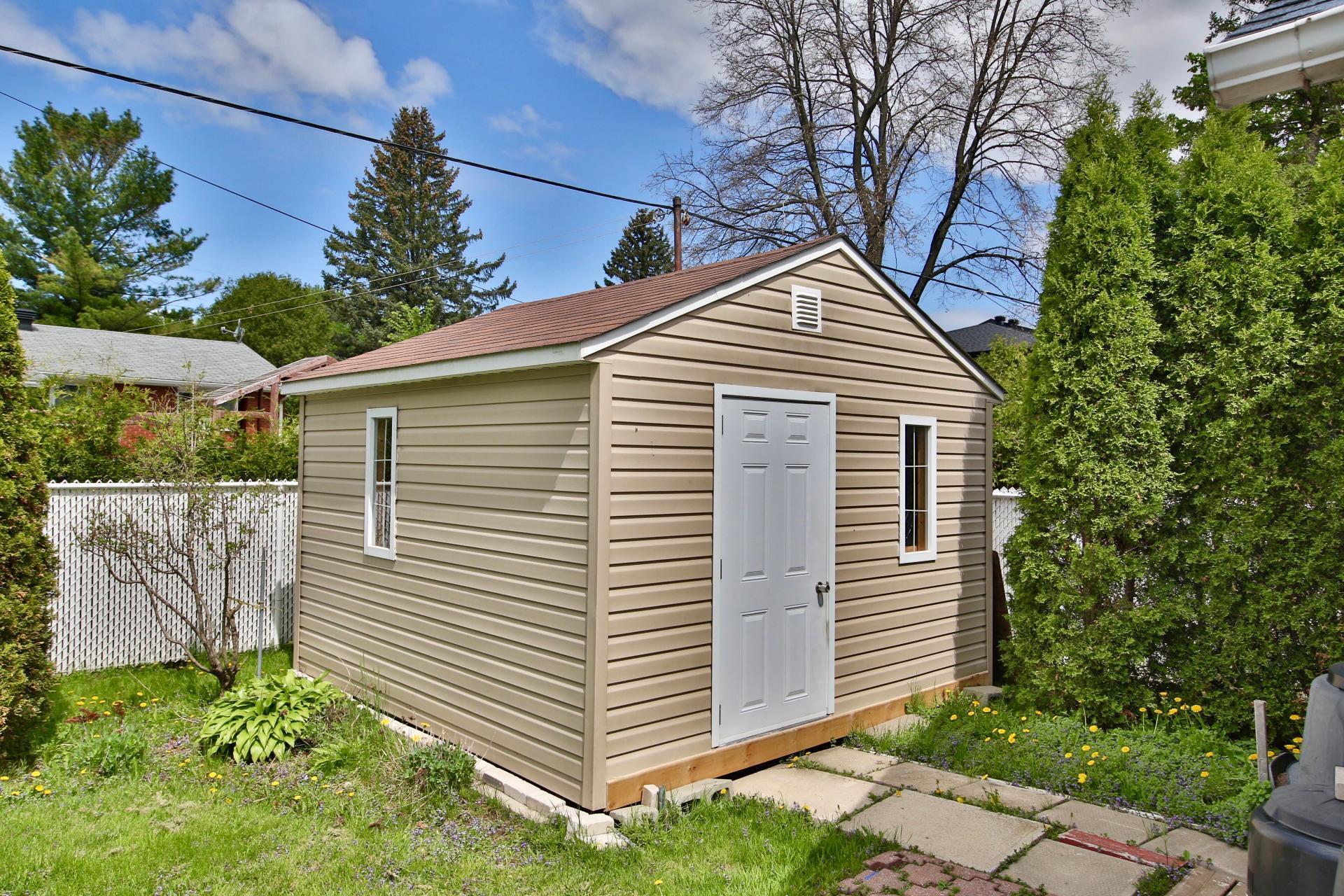 









3790


Rue Rocheleau

,
Longueuil (Saint-Hubert),




QC
J3Y4T9

