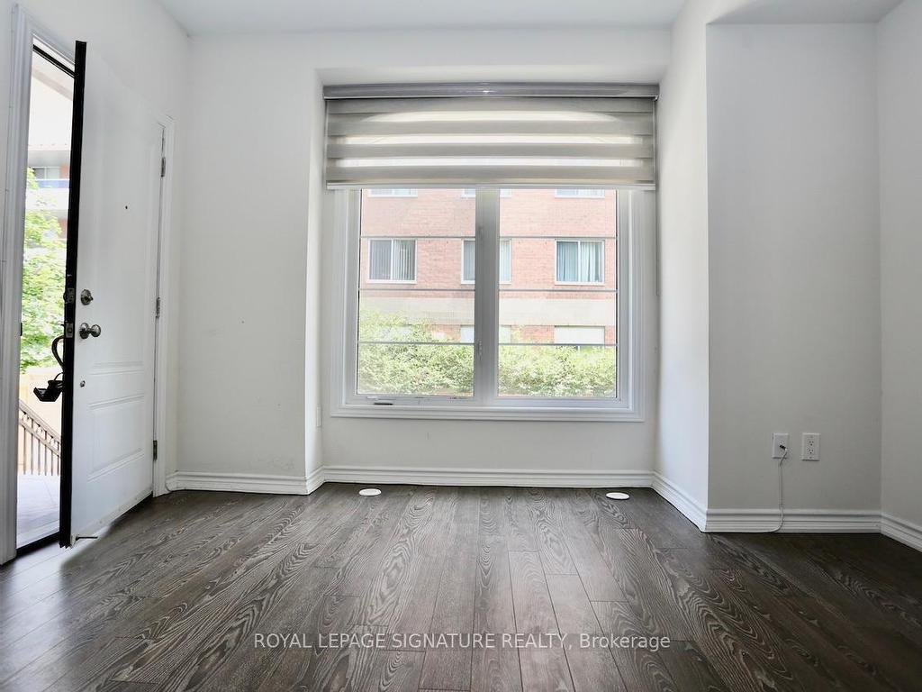 









39


Drewry

Avenue, Th27,
Toronto,




ON
M2M 0B4

