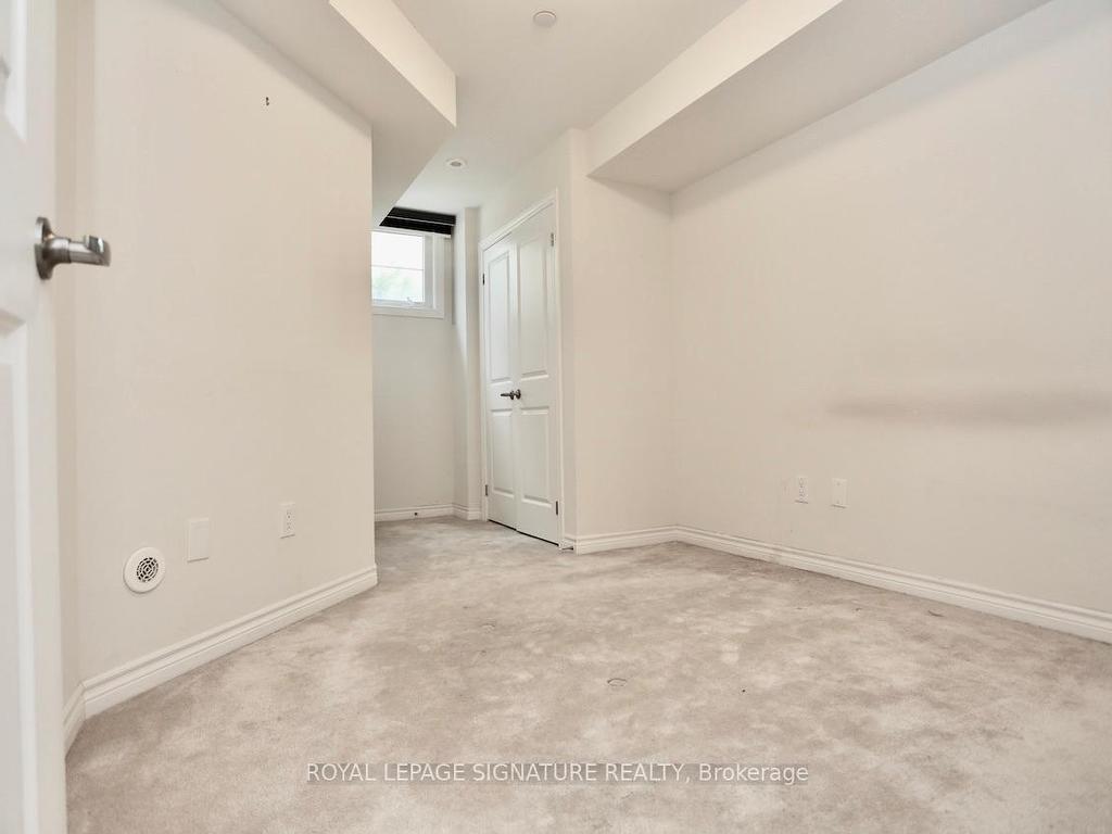 









39


Drewry

Avenue, Th27,
Toronto,




ON
M2M 0B4

