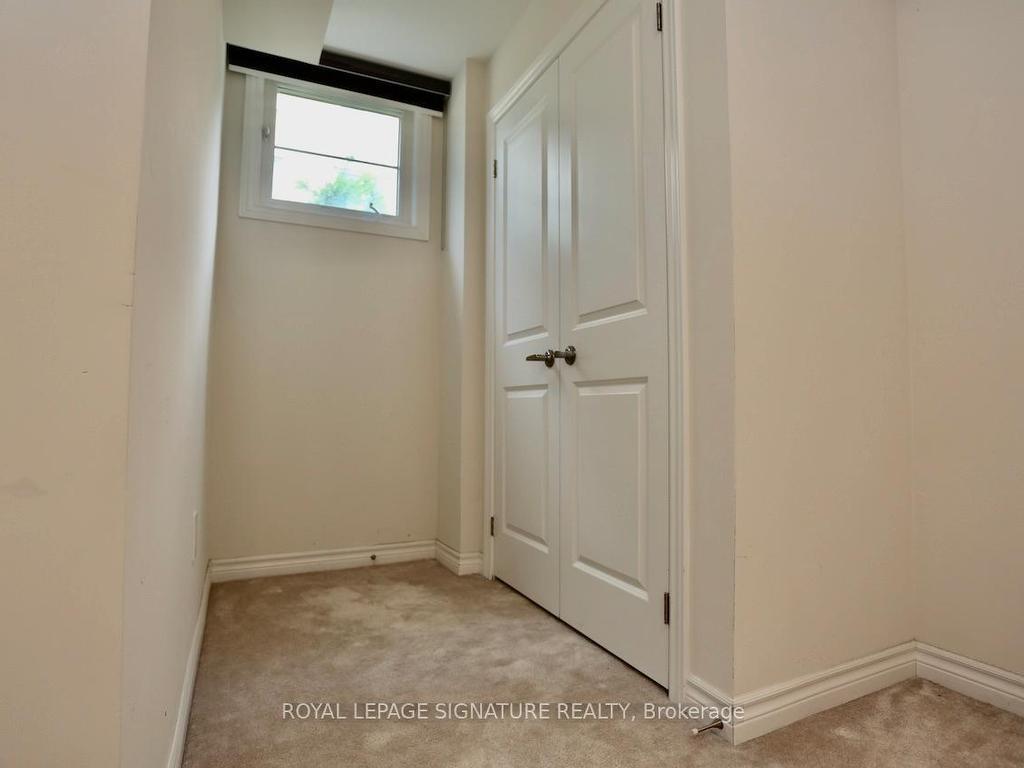 









39


Drewry

Avenue, Th27,
Toronto,




ON
M2M 0B4

