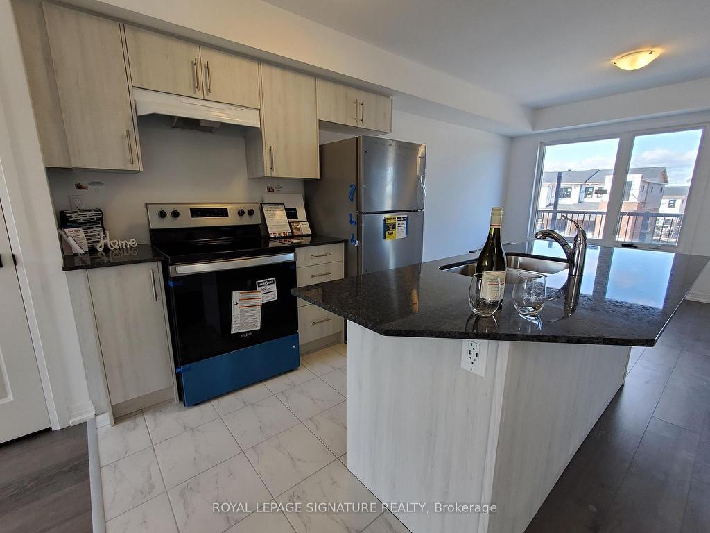 









13


Fairlane

Avenue,
Barrie,




ON
L9J 0N1


