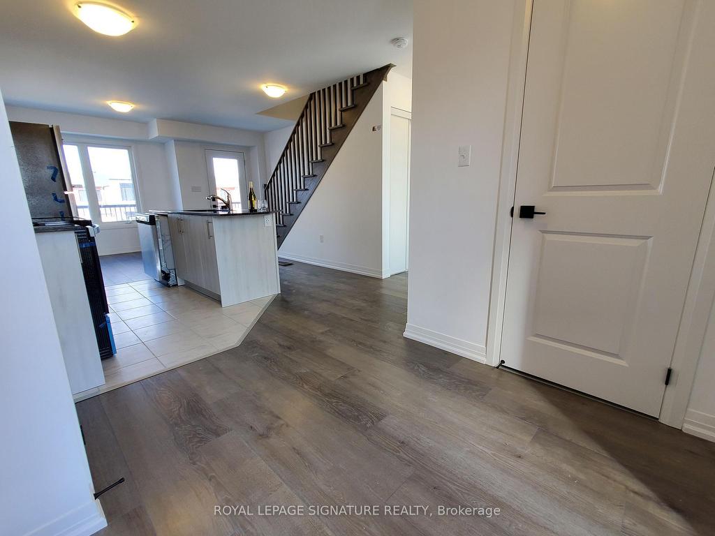 









13


Fairlane

Avenue,
Barrie,




ON
L9J 0N1

