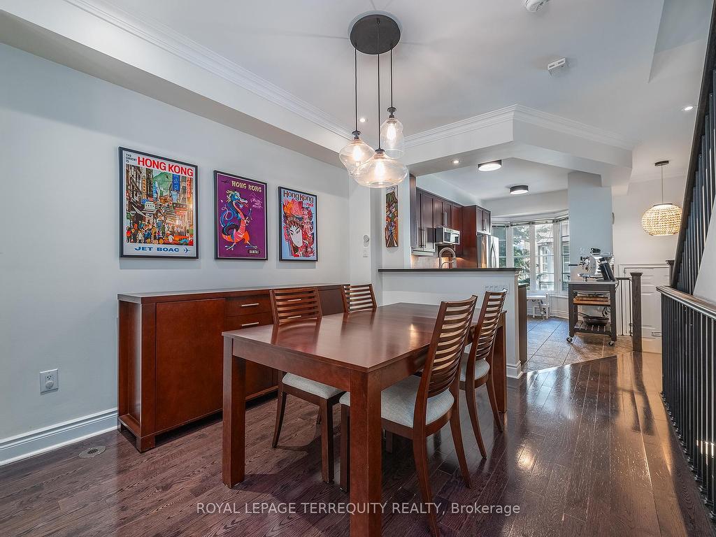 









245


Van Dusen

Boulevard, 8,
Toronto,




ON
M8Z 3J2

