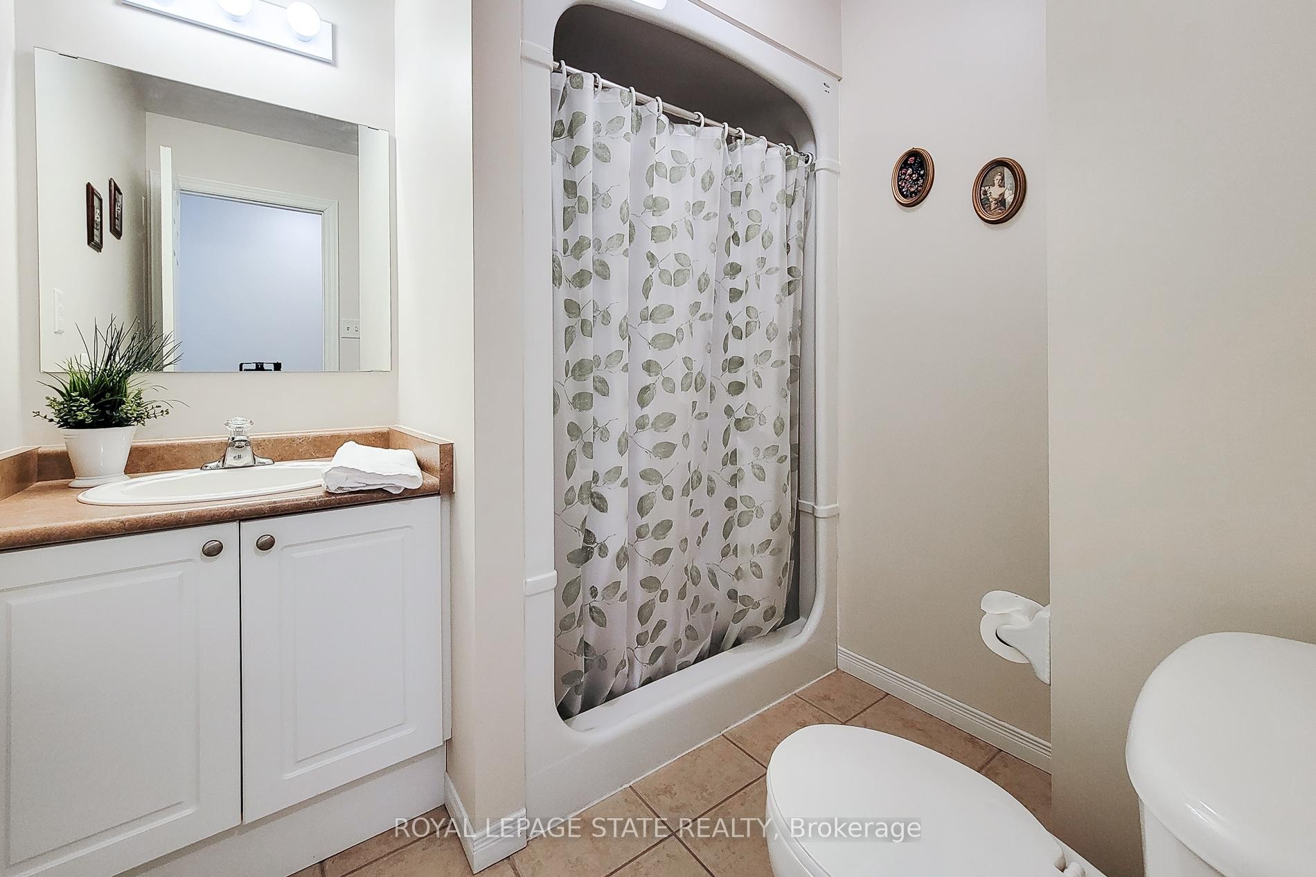 









751


Rymal

Road West, 22,
Hamilton,




ON
L9B 2Y3

