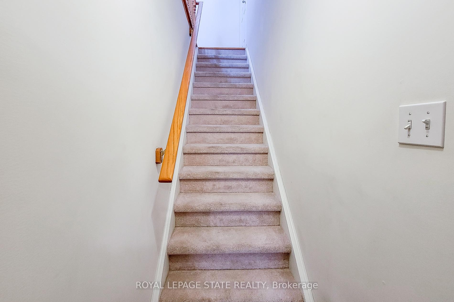 









751


Rymal

Road West, 22,
Hamilton,




ON
L9B 2Y3

