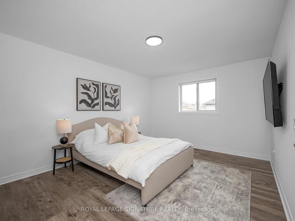 









11


Eric Burke

Court,
Hamilton,




ON
L9A 5J9

