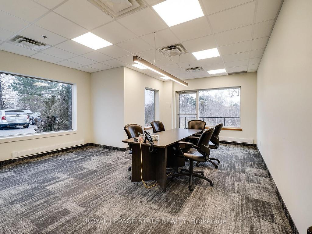 









3485


Harvester

Road, 1,
Burlington,




ON
L7N 3T3

