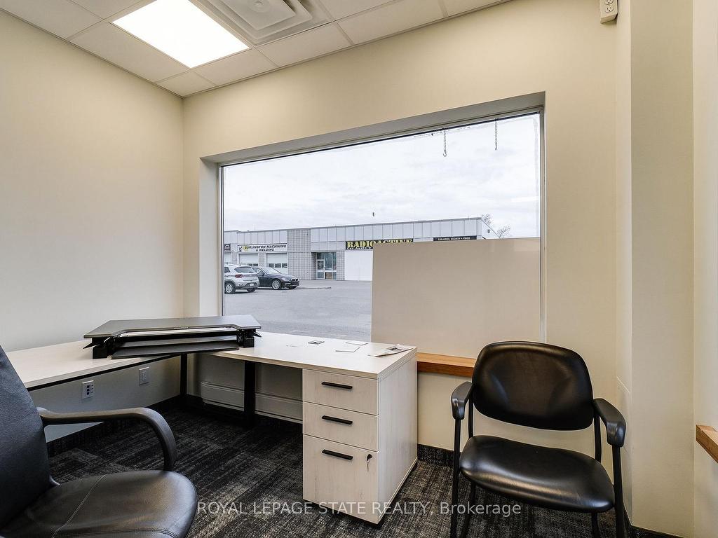 









3485


Harvester

Road, 1,
Burlington,




ON
L7N 3T3

