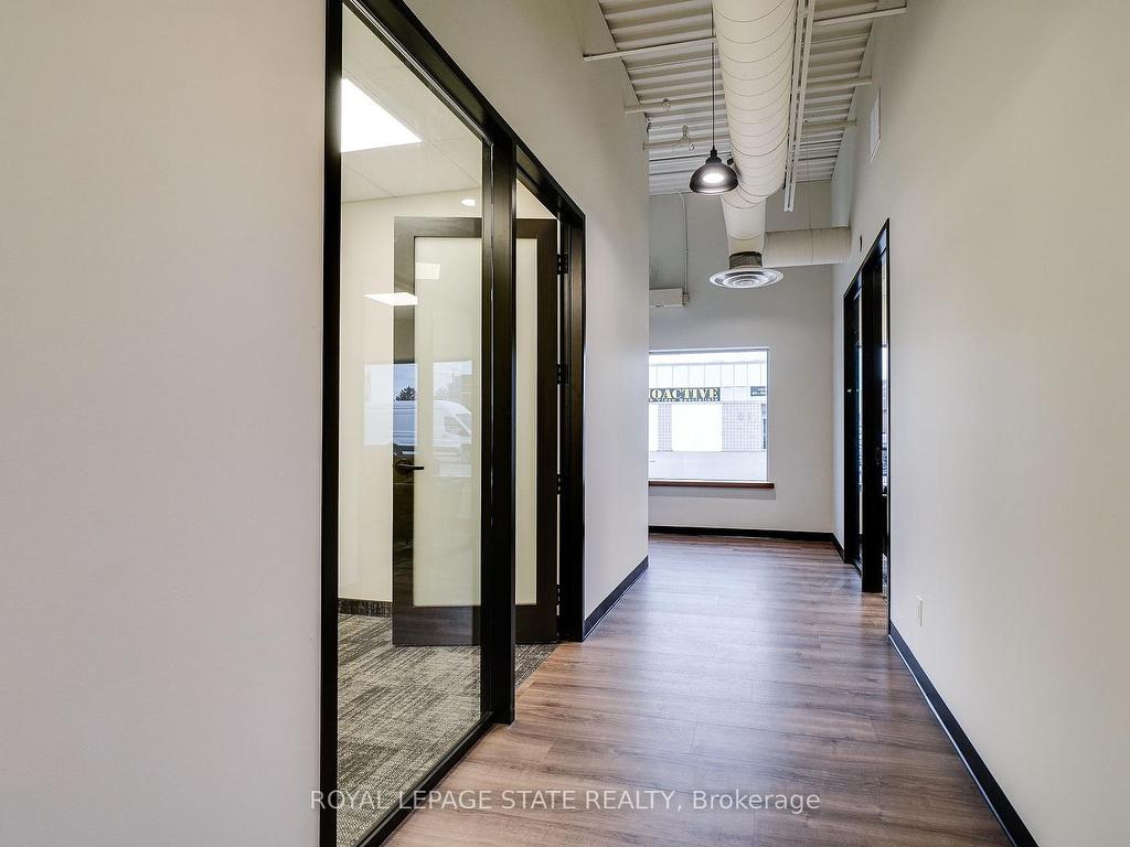 









3485


Harvester

Road, 1,
Burlington,




ON
L7N 3T3

