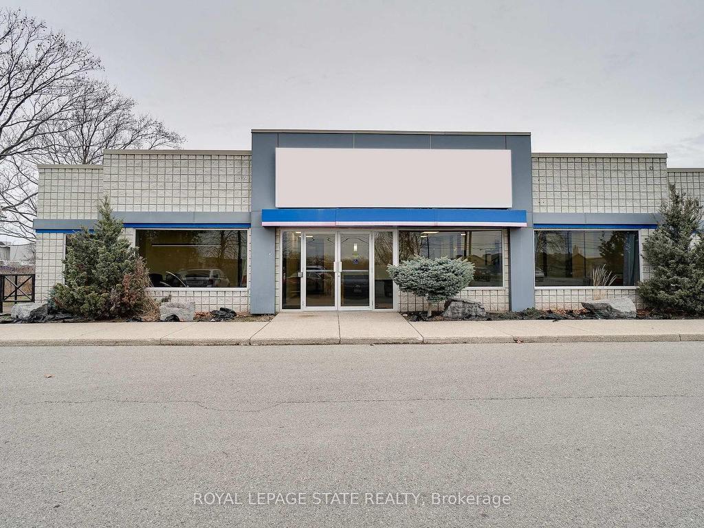 









3485


Harvester

Road, 1,
Burlington,




ON
L7N 3T3

