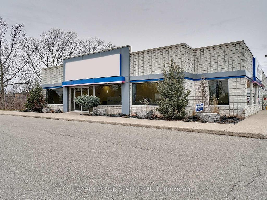 









3485


Harvester

Road, 1,
Burlington,




ON
L7N 3T3

