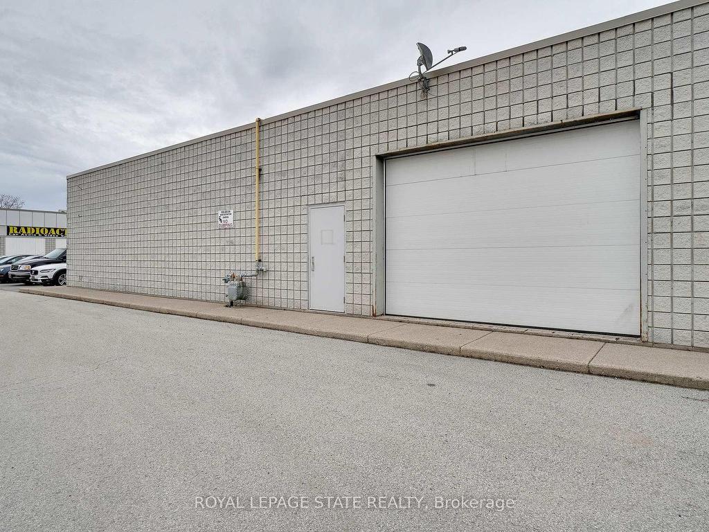 









3485


Harvester

Road, 1,
Burlington,




ON
L7N 3T3

