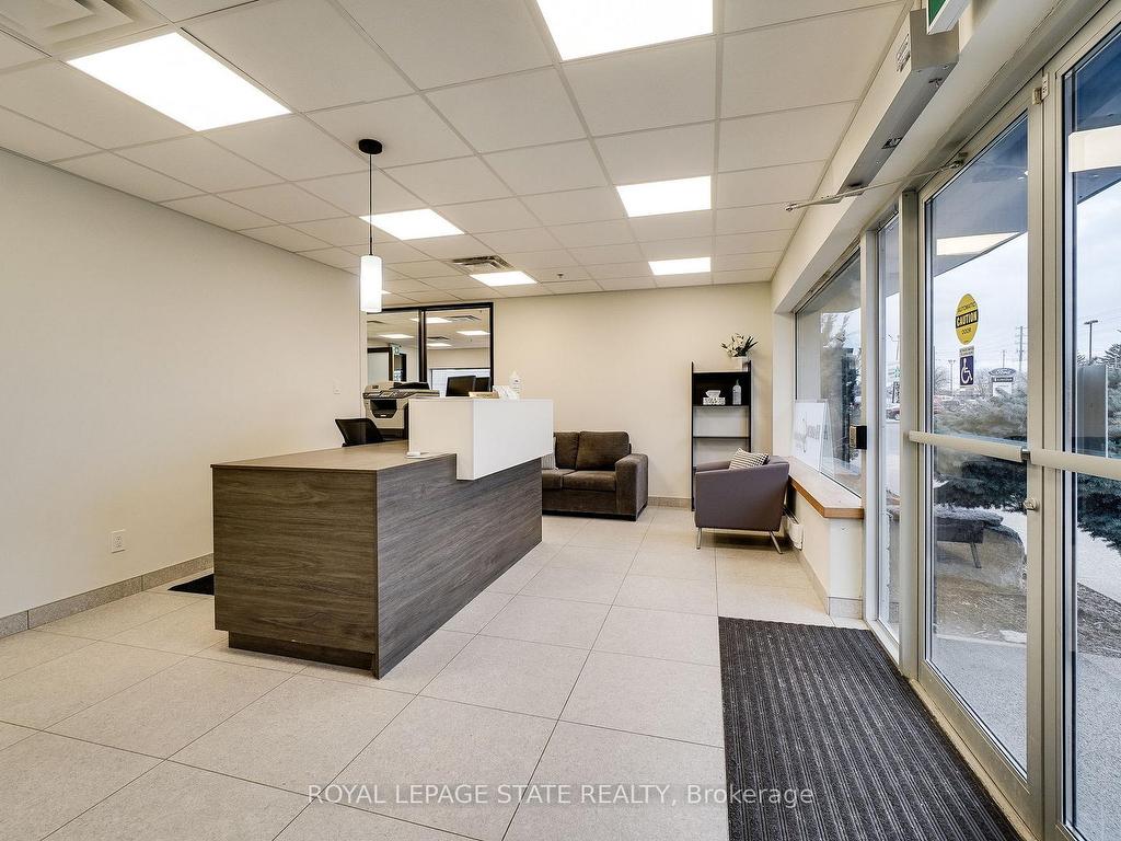 









3485


Harvester

Road, 1,
Burlington,




ON
L7N 3T3

