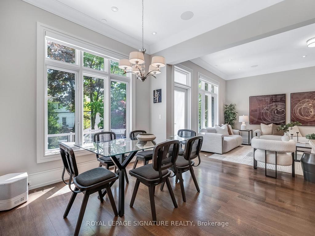 









15


Delavan

Avenue,
Toronto,




ON
M5P 1T2

