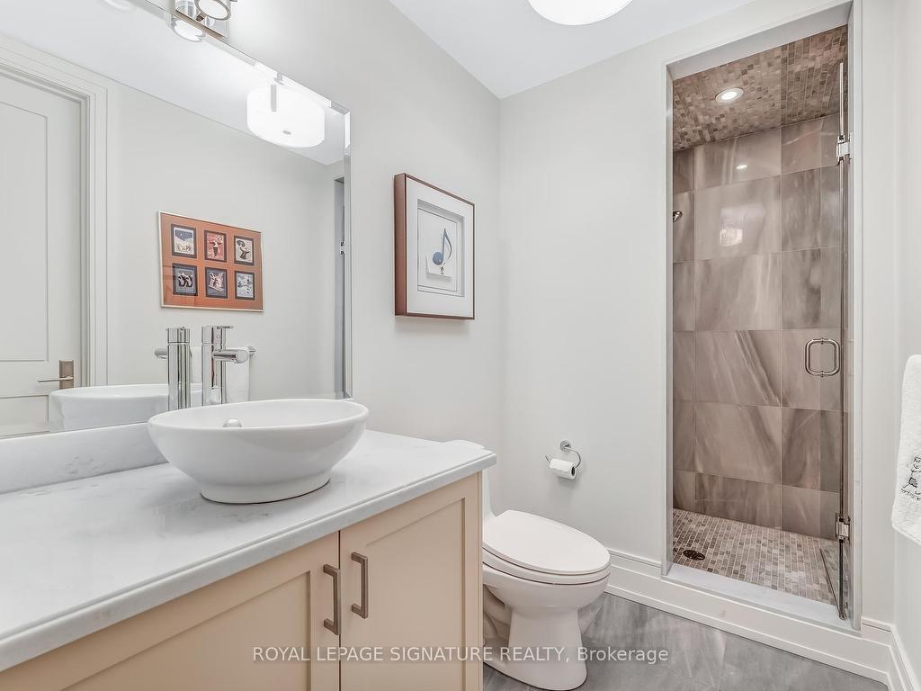 









15


Delavan

Avenue,
Toronto,




ON
M5P 1T2

