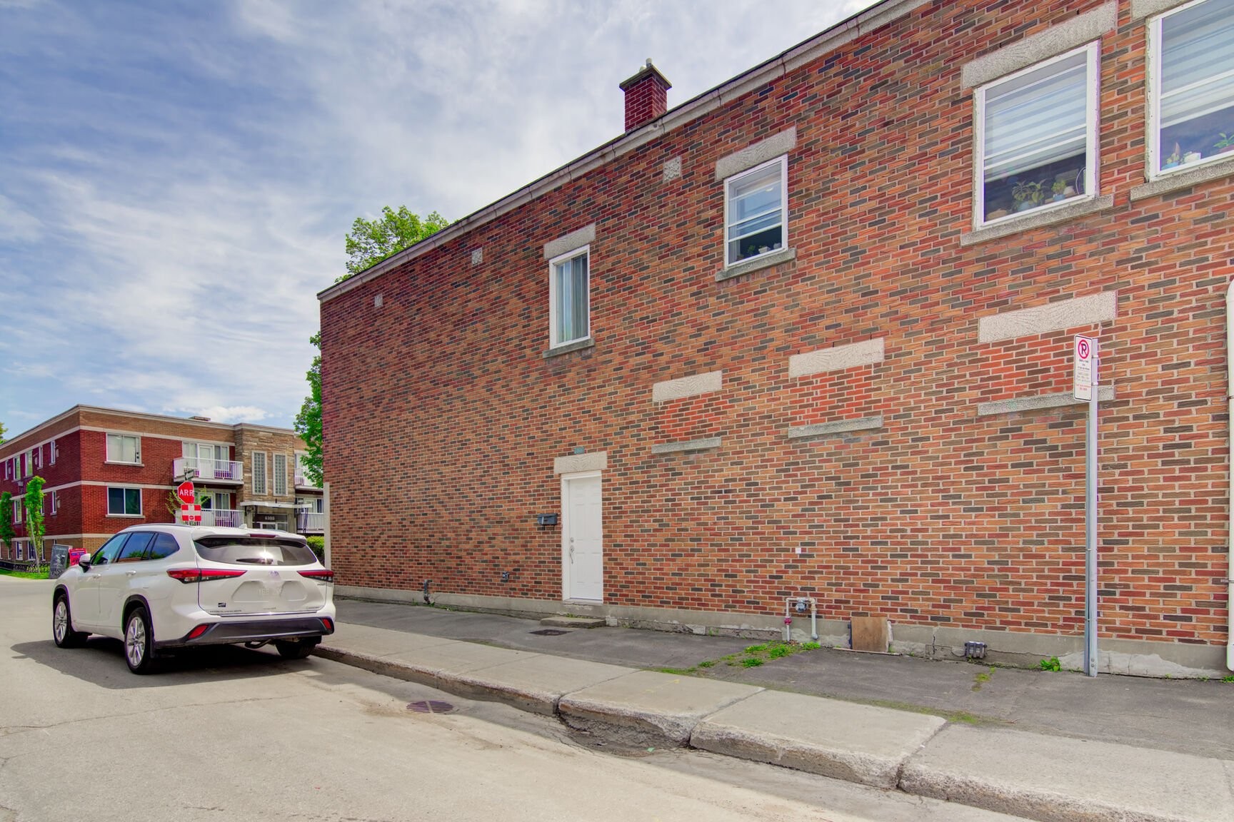 









6301


Rue Beurling

,
Montréal (Verdun/Île-des-Soeurs),




QC
H4H1C9

