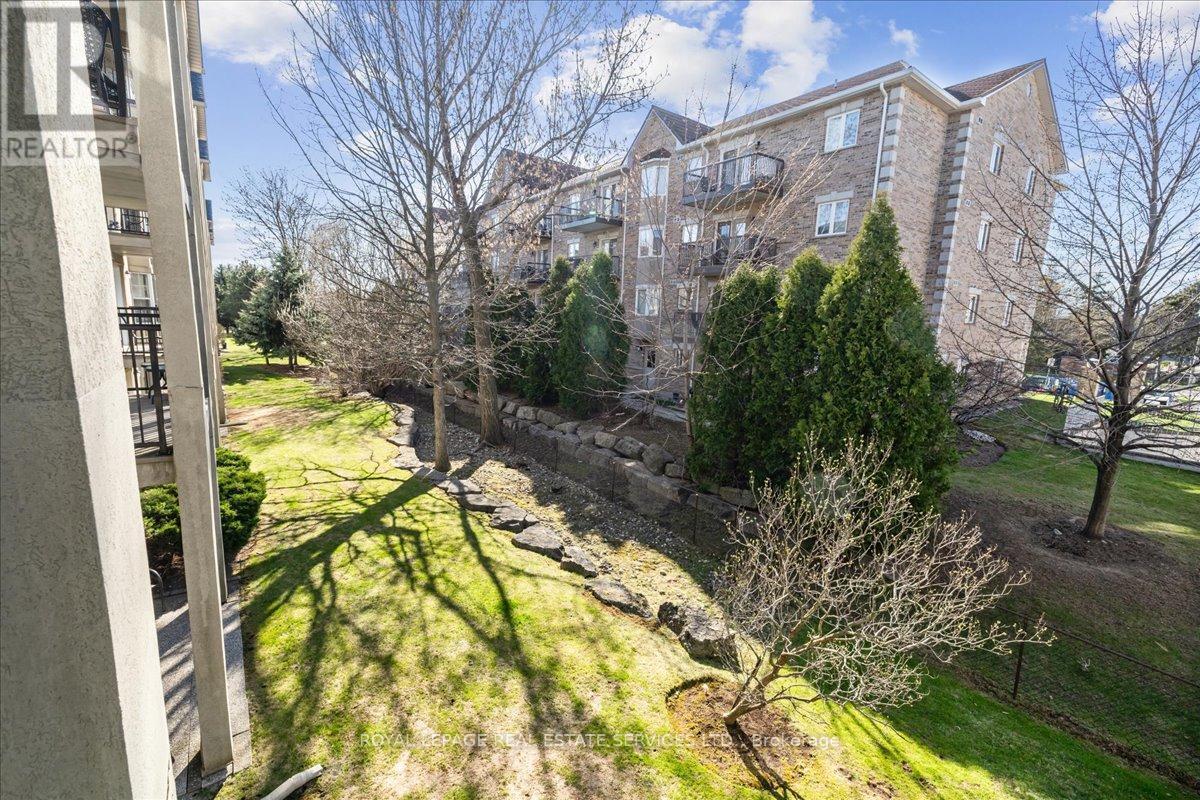 












209 - 1441 WALKERS LINE

,
Burlington,




Ontario
L7M4P2

