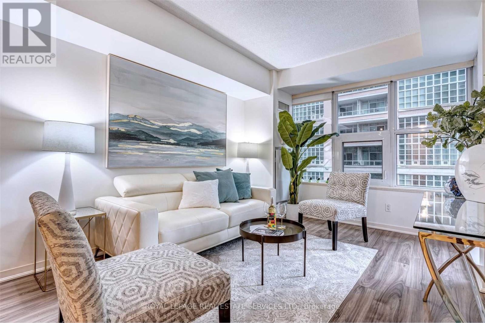 












209 - 59 EAST LIBERTY STREET

,
Toronto,




Ontario
M6K3R1

