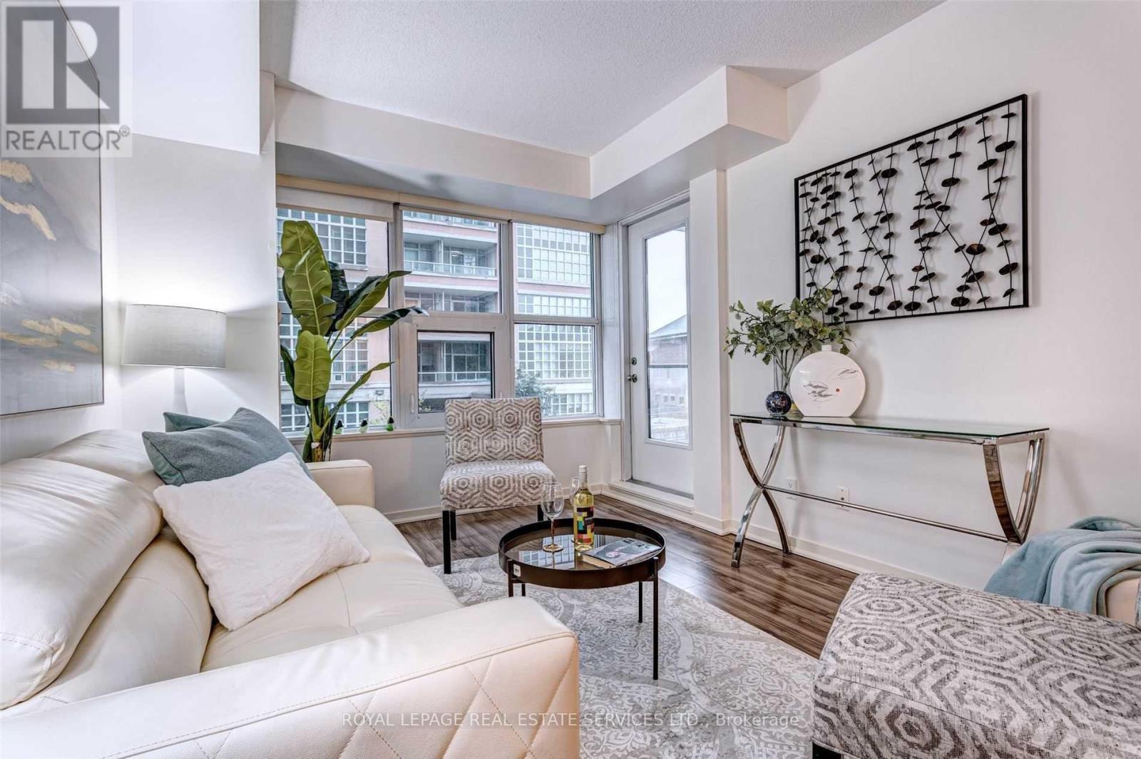 












209 - 59 EAST LIBERTY STREET

,
Toronto,




Ontario
M6K3R1

