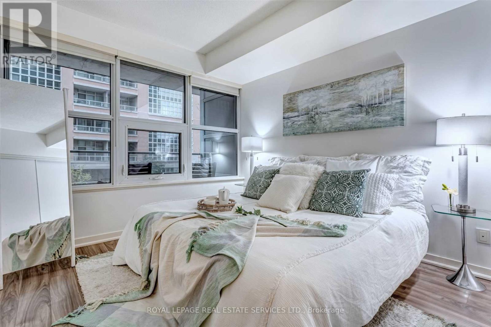 












209 - 59 EAST LIBERTY STREET

,
Toronto,




Ontario
M6K3R1

