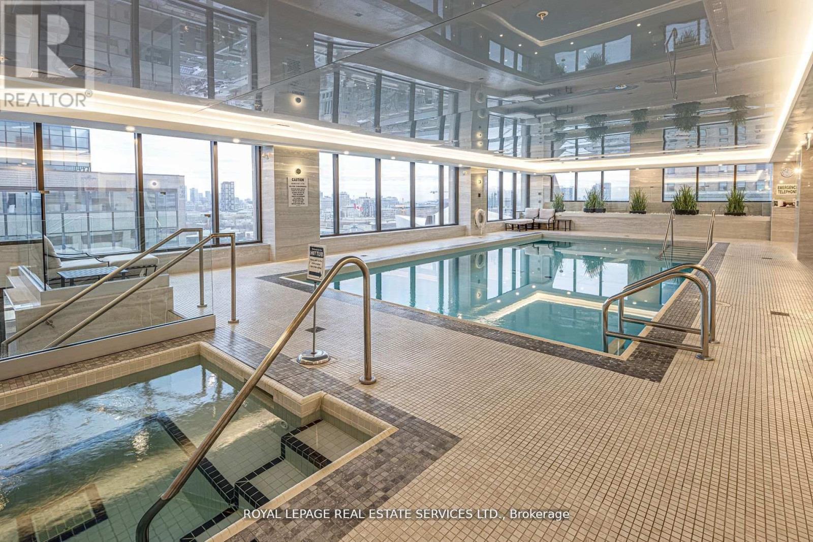 












2008 - 175 CUMBERLAND STREET

,
Toronto,




Ontario
M5R3M9

