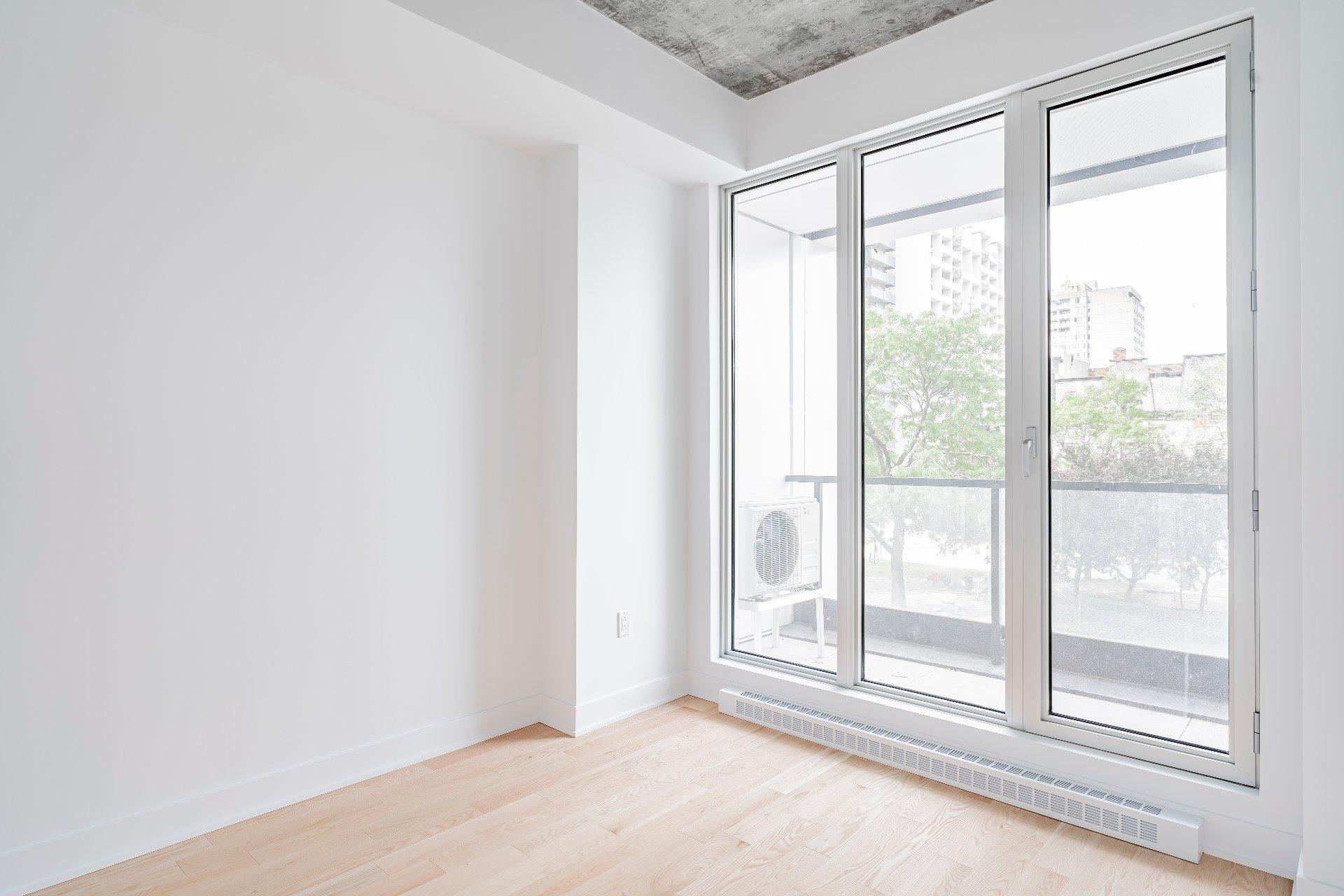 









2300


Rue Tupper

, 207,
Montréal (Ville-Marie),




QC
H3H0B9

