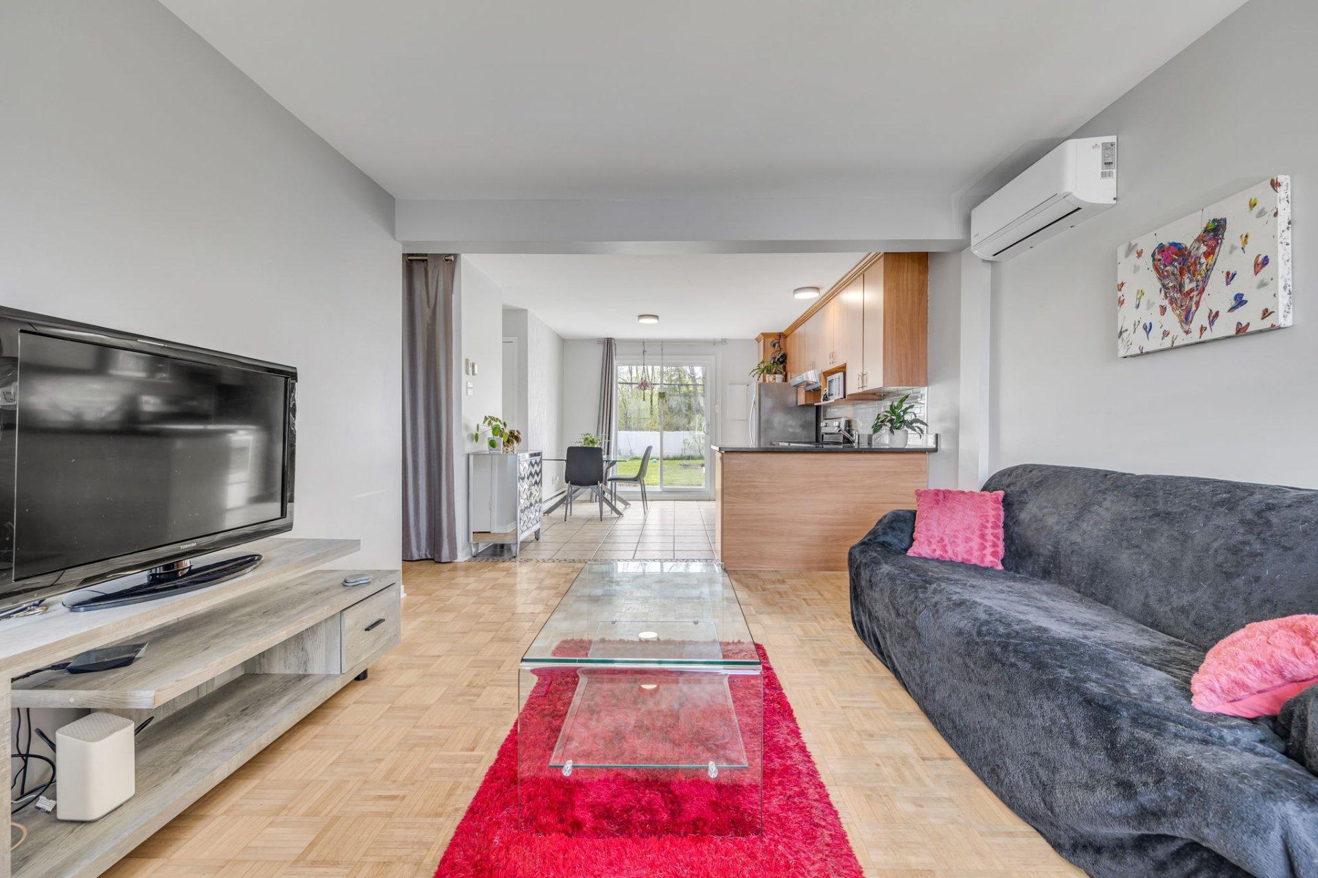 









934A


Rue de Boulogne

,
Lévis (Les Chutes-de-la-Chaudière-Est),




QC
G6Z1H8

