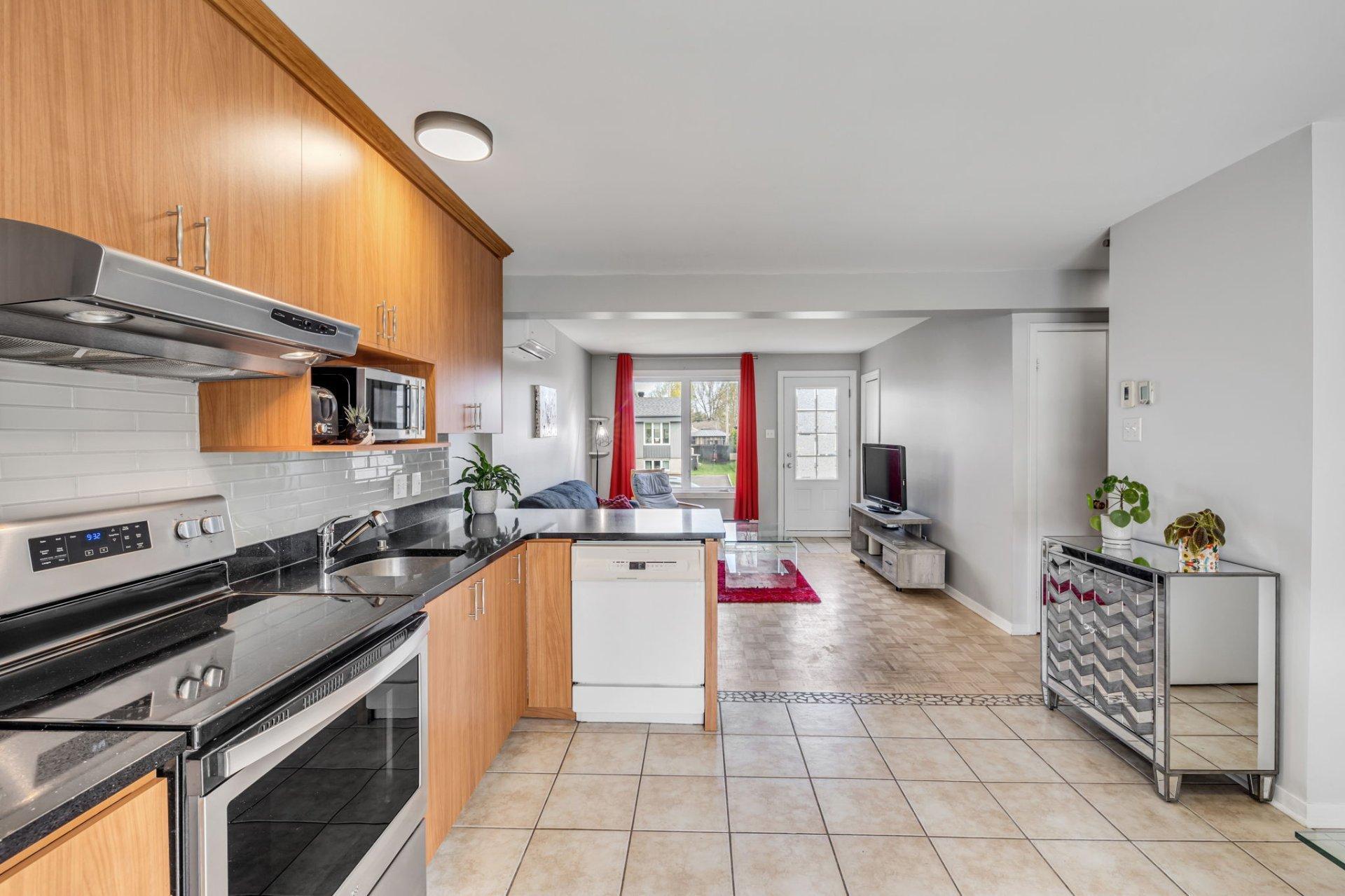 









934A


Rue de Boulogne

,
Lévis (Les Chutes-de-la-Chaudière-Est),




QC
G6Z1H8

